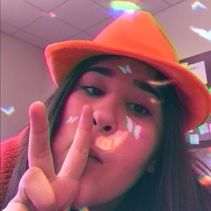 Meet your Posher, Marcella